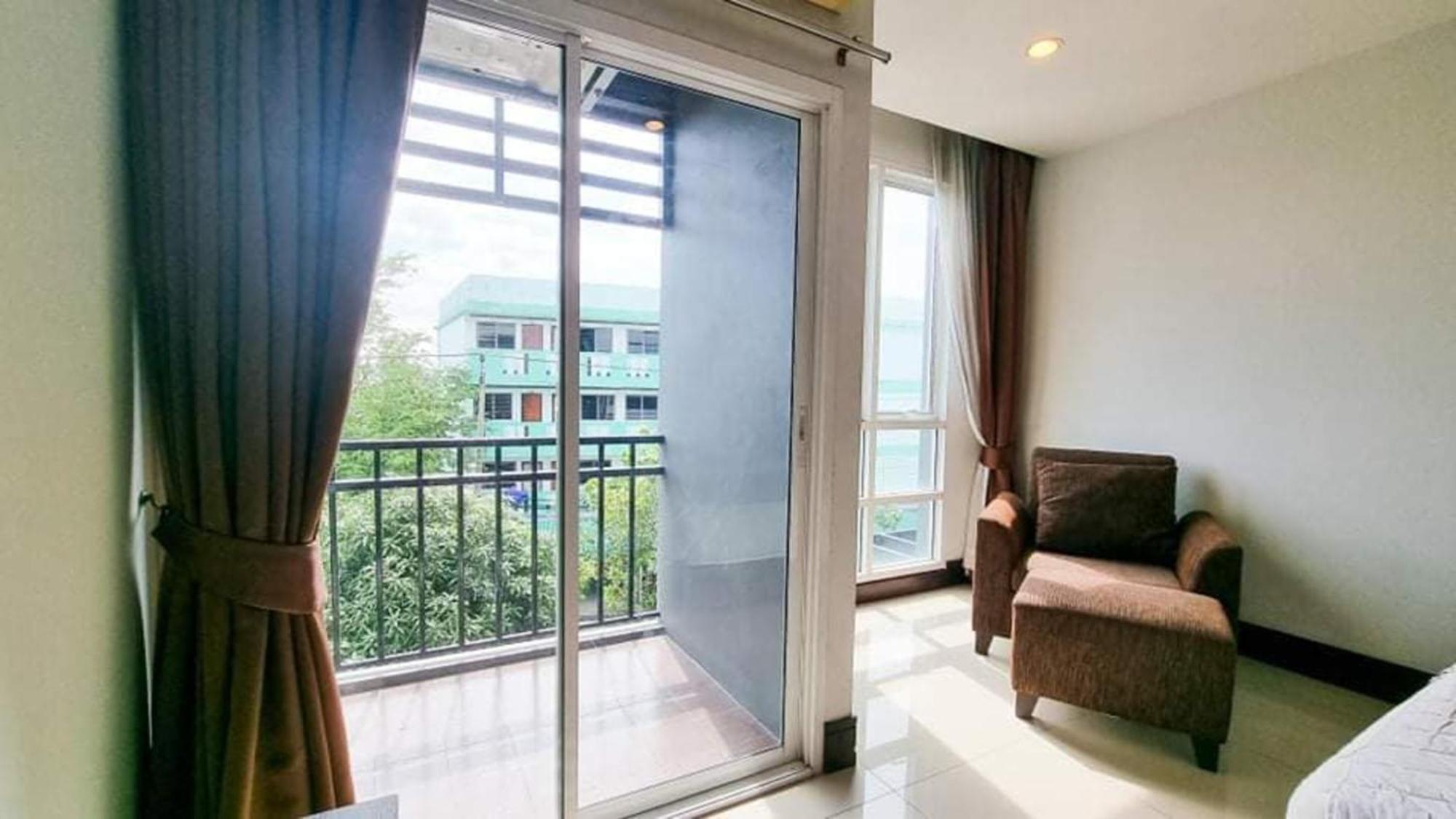 Crystal Suites Suvarnbhumi Airport Bangkok Exteriör bild