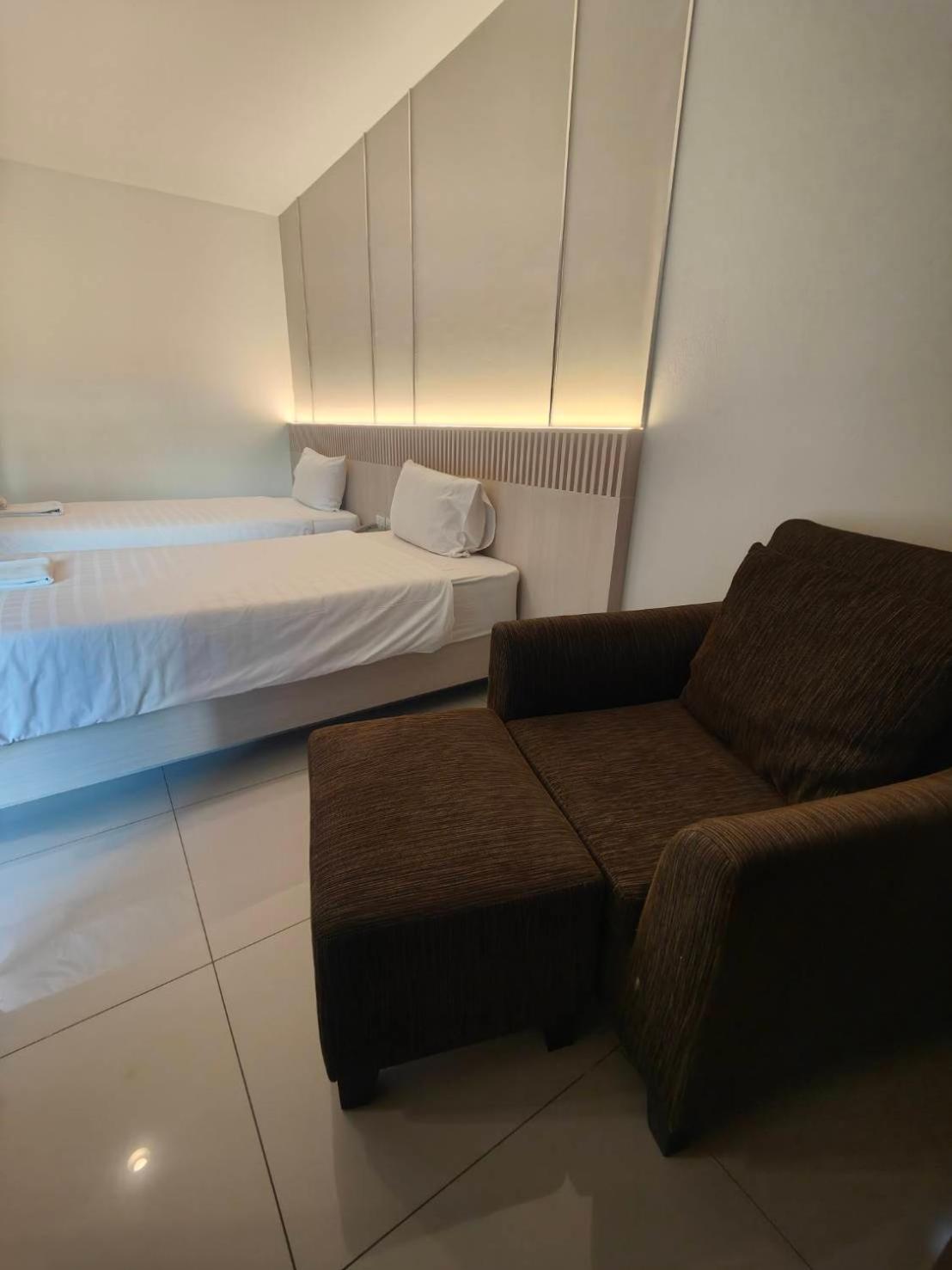 Crystal Suites Suvarnbhumi Airport Bangkok Exteriör bild